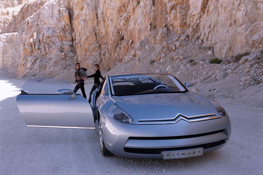  Citroen C-Airdream Concept 2002 года  (фото 46 из 73)